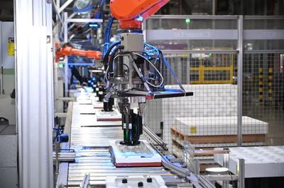 豫鲁同心 携手共赢 从郑州到青岛，一座“灯塔工厂”点亮物联网合作新航程